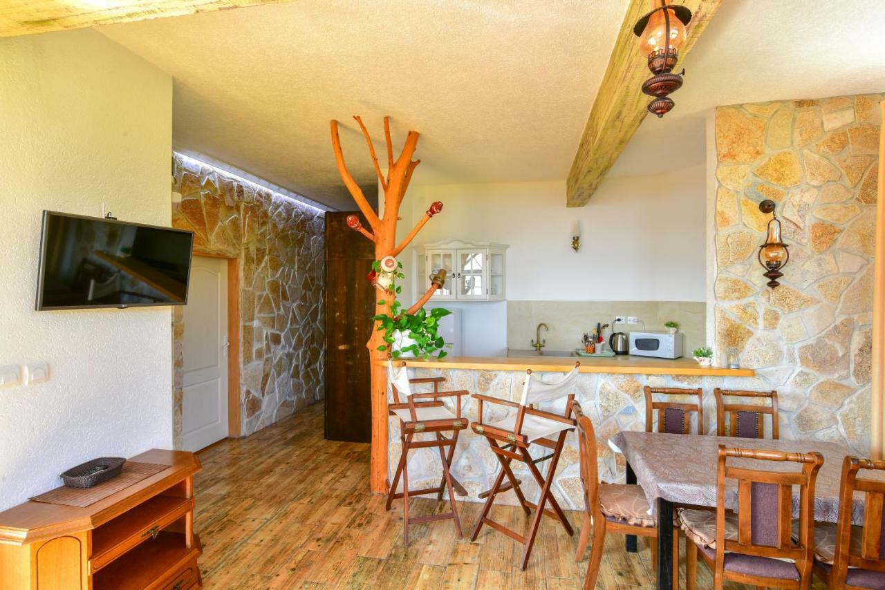 Pataki Guesthouse Petrovac Exteriér fotografie